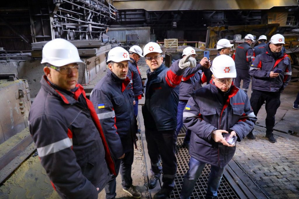 “Запоріжсталь” частково відновлює виробництво