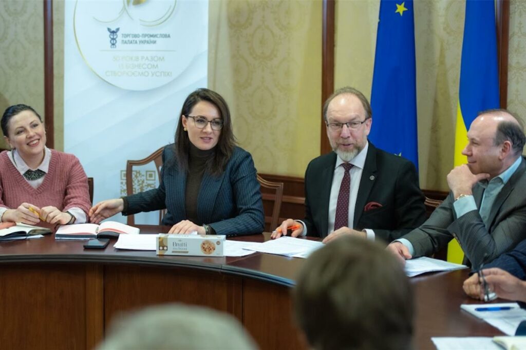 Діалог «Влада-бізнес»: Юлія Свириденко зустрілась з представниками компаній – членів ТПП України