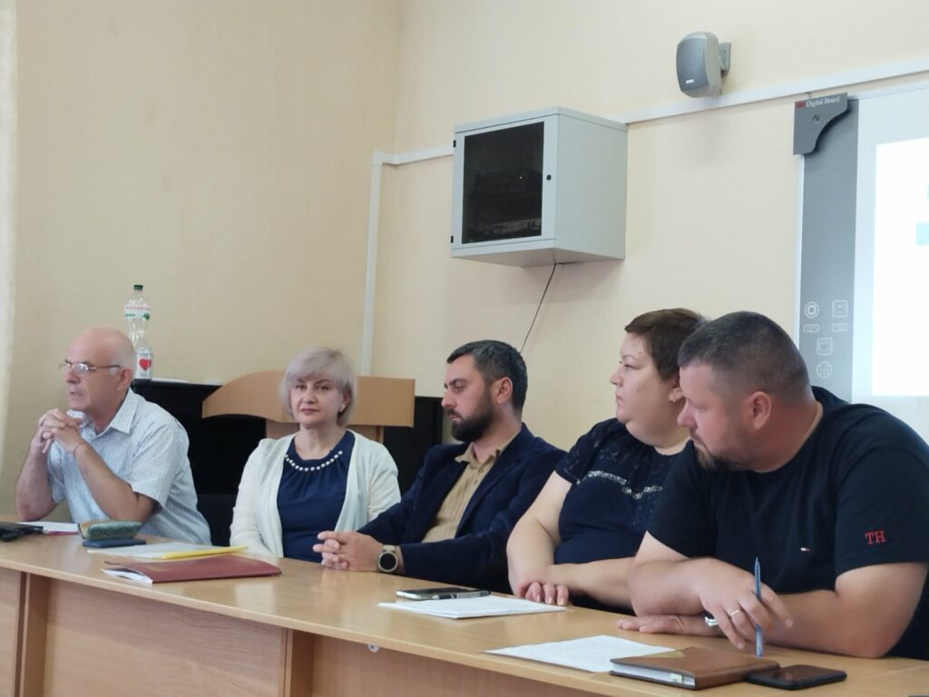 Представили актуальні послуги Запорізької ТПП під час інформаційних зустрічей з громадами області