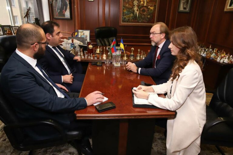 Відбулась зустріч Надзвичайного та Повноважного Посла Азербайджану в Україні та президента ТПП України