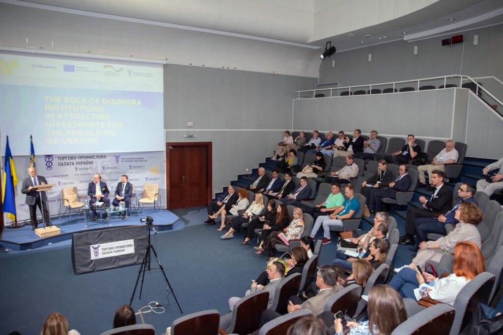 Четвертий бізнес-форум української діаспори об’єднав українців та партнерів із 57 країн