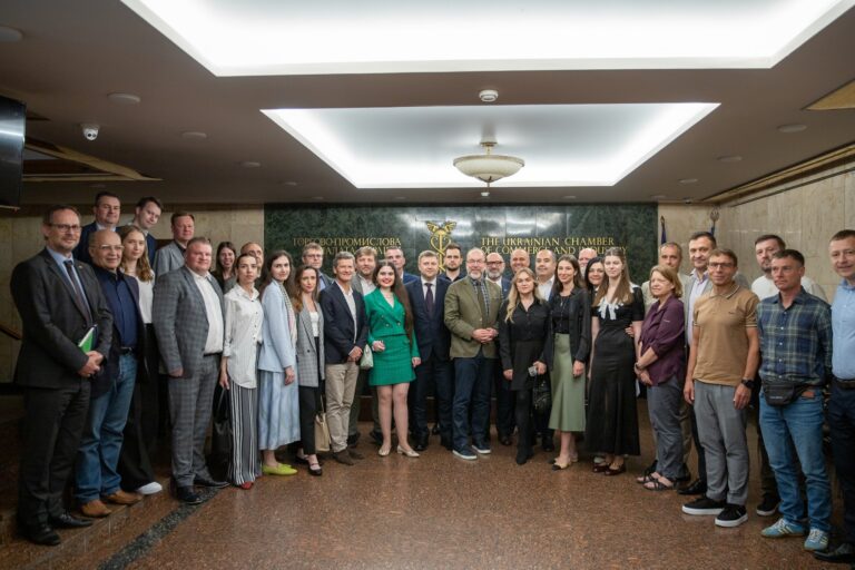 У ТПП України відбулася зустріч іноземного бізнесу з Віталієм Ковалем, міністром аграрної політики та продовольства України
