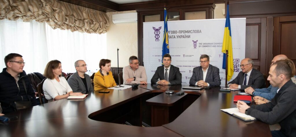 Актуальні питання перевізників: від бронювання працівників до роботи е-черги